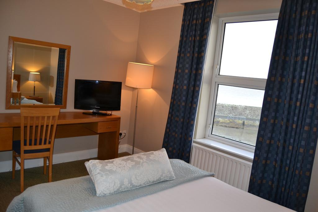 The Beach Hotel Mullaghmore Rom bilde